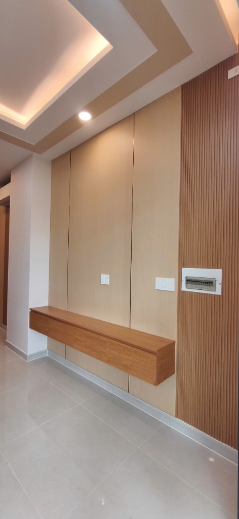 Chi tiết ốp vách kệ tivi phối lam gỗ thanh tre tự nhiên