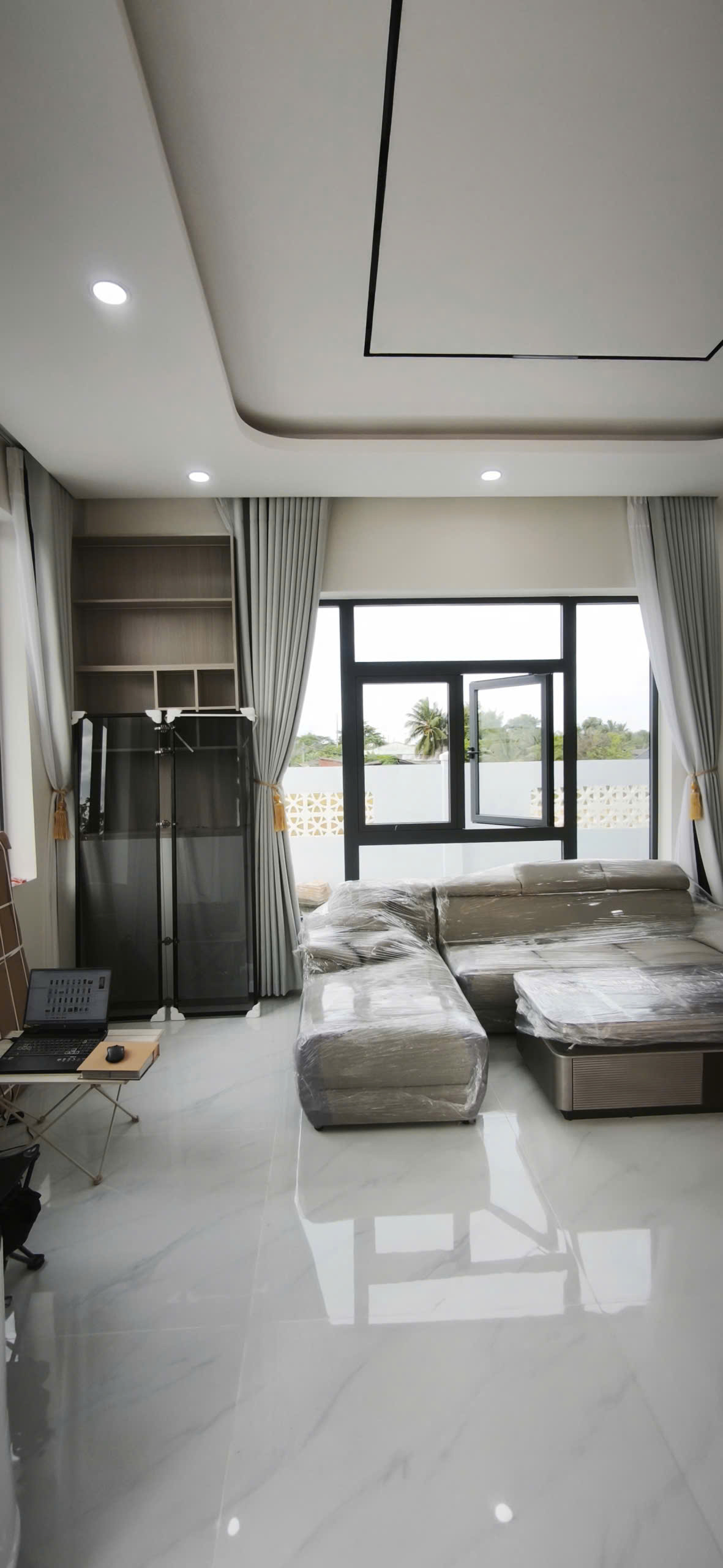 Thi công phòng khách bếp Villa Tân An - góc 4
