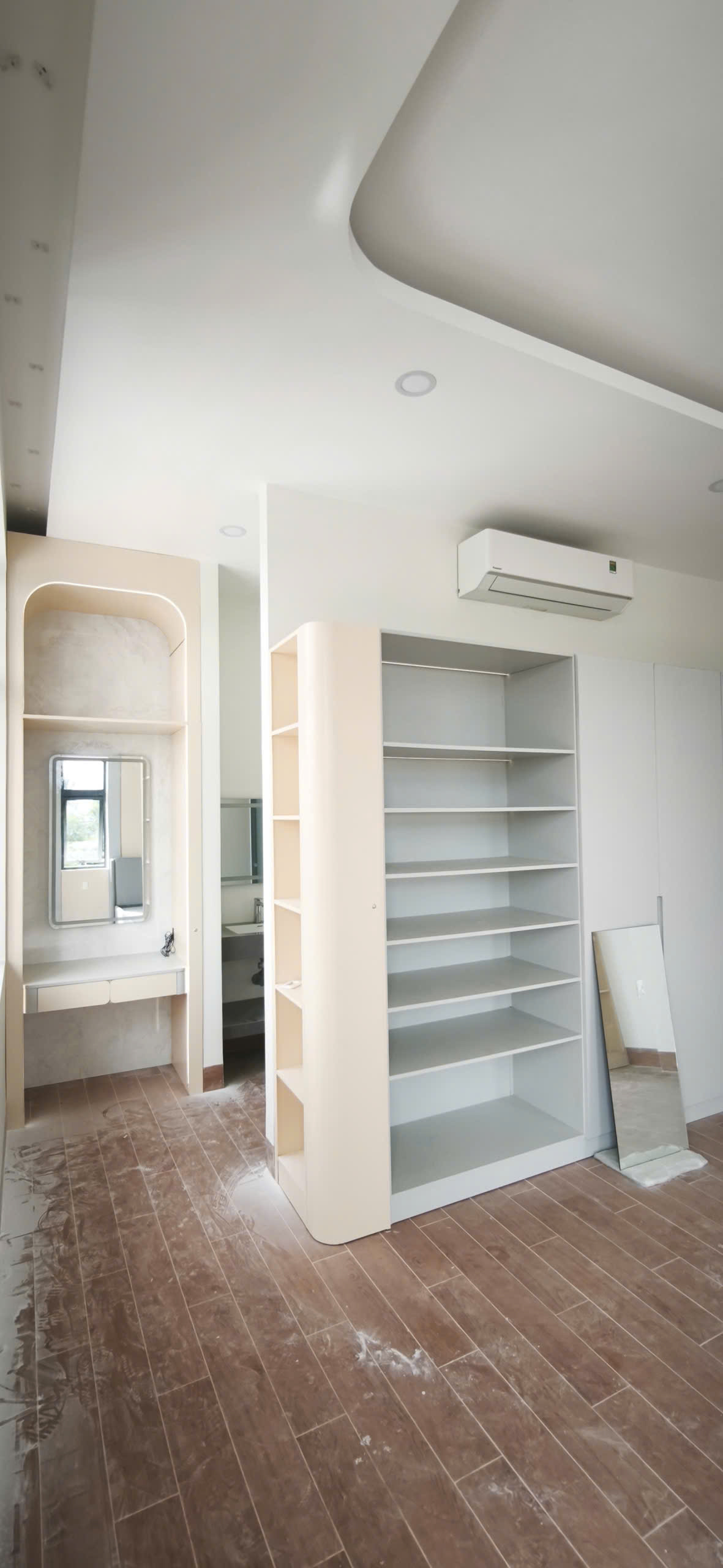 Phòng ngủ Master Villa Tân An - góc 2