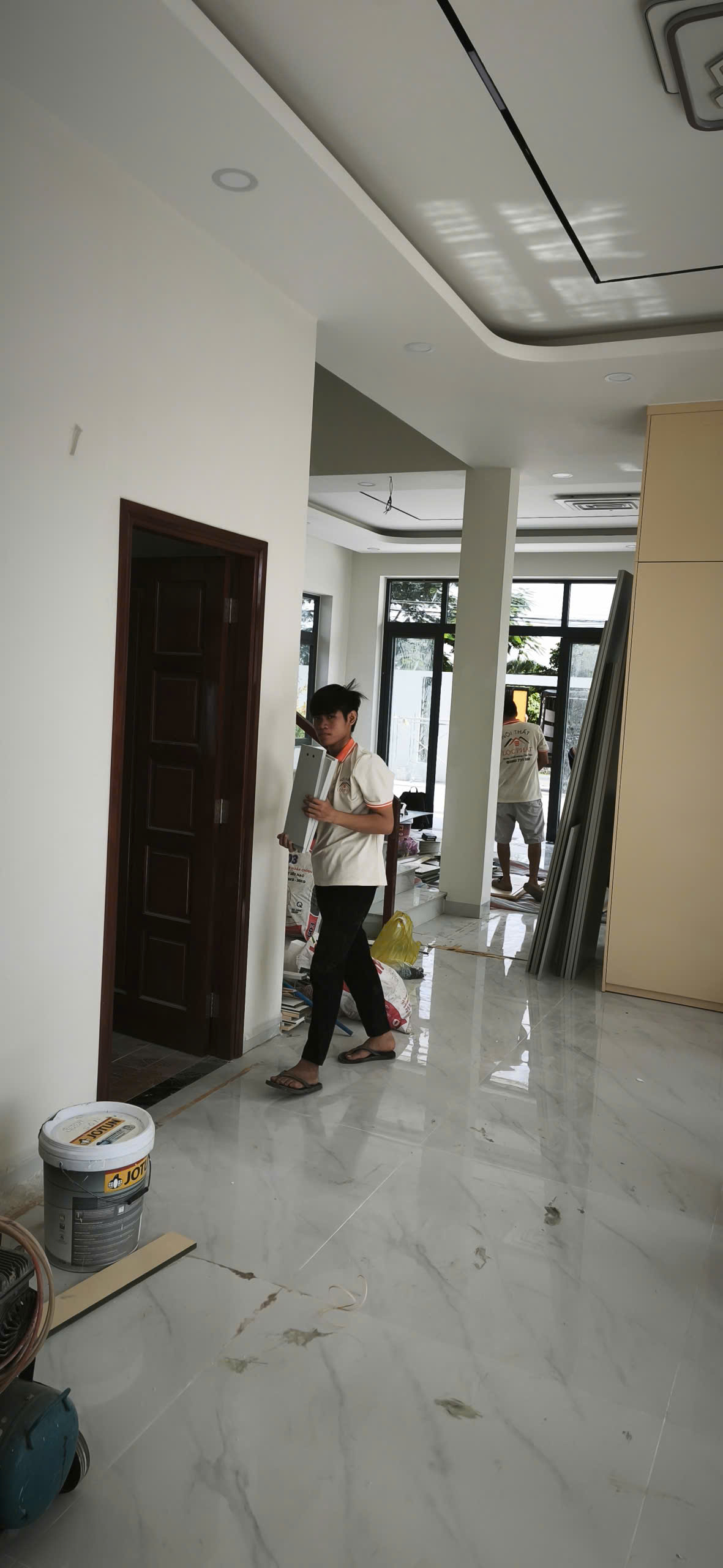 Vận chuyển nội thất Villa Tân An - góc 3
